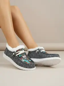 Fashion Snow Boots with Ethnic Bull Head Decoration, Anti-Slip Breathable Design, Winter Warm Shoes, Comfortable Casual Shoes for Men & Women