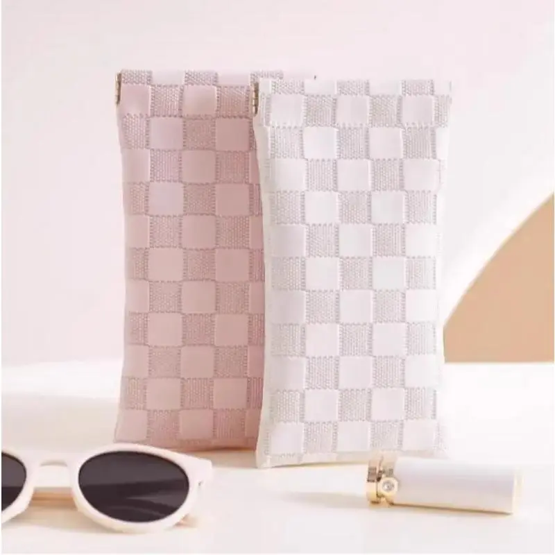 2-Pack Sunglasses Pouches, Textured PU Leather Portable Organizer for Men & Women with Self-Closing Squeeze Top & Universal Fit, Portable Sunglasses Organizer,summer outifit,travel essentials