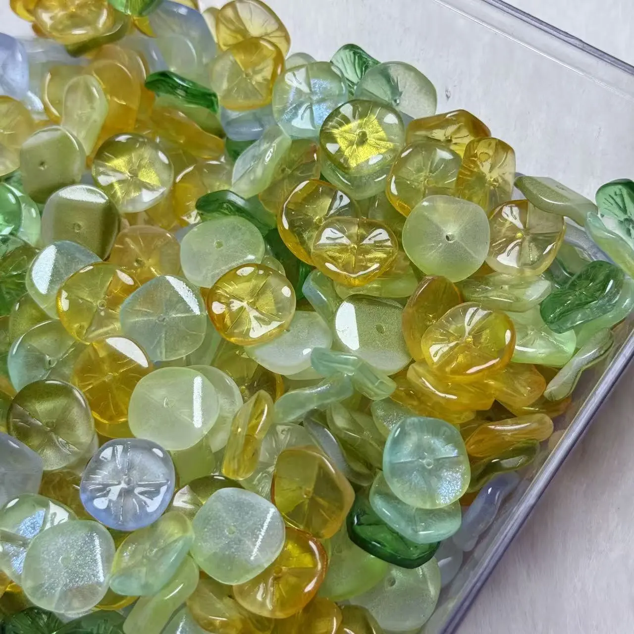 【A180】Summer Green Lotus Leaf Glass Beads 75ml