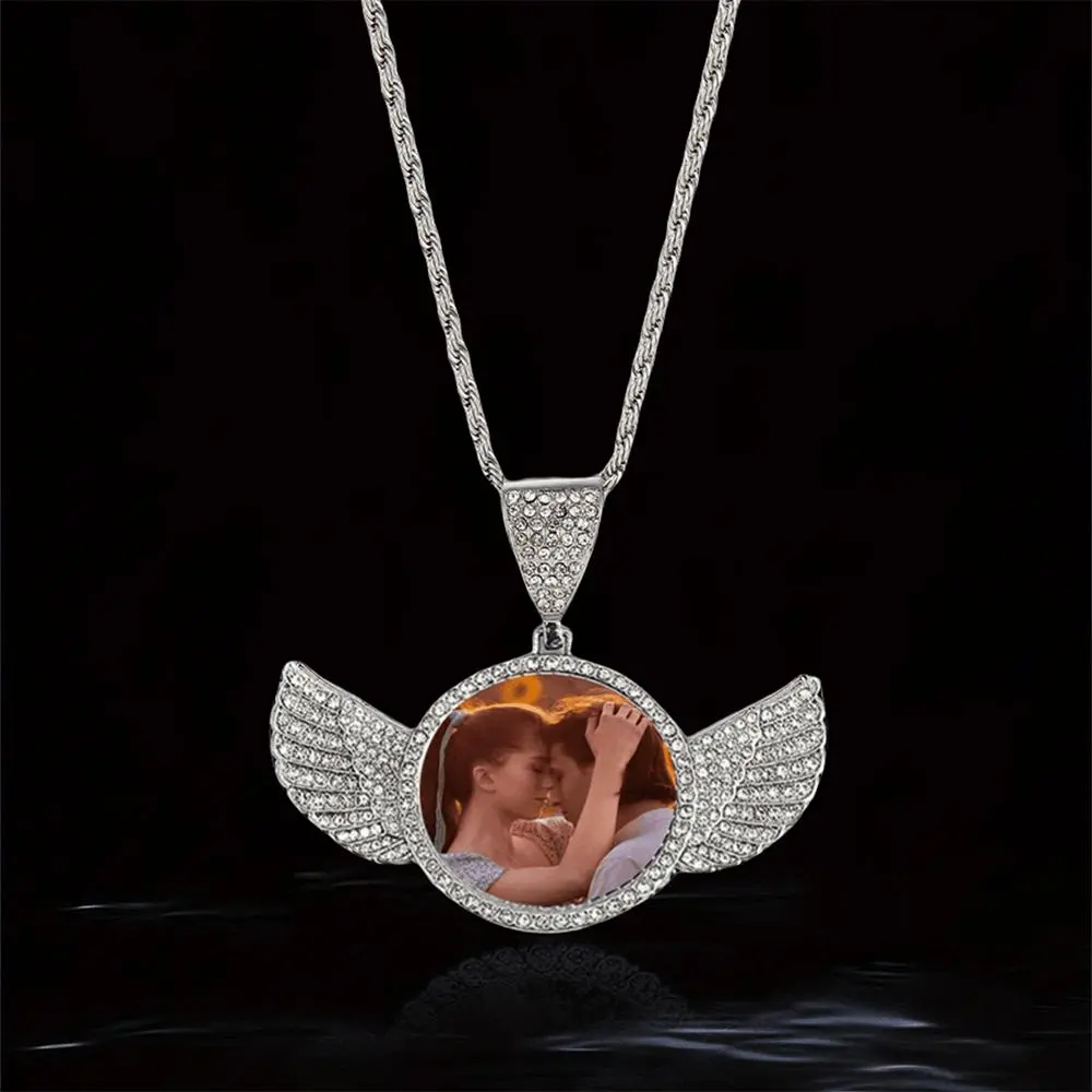 Unisex Memorial Pendant Necklace with Rhinestone Wings, 24-Inch Link Chain for Personal Remembrance, Meaningful Gifts, Chain & Link, Includes Pendant, Unisex Fit, Daily Wear Jewelry, 24Inch, Casual, Angelic Necklaces, Detailed Patterns, Elegant, Long, Sym