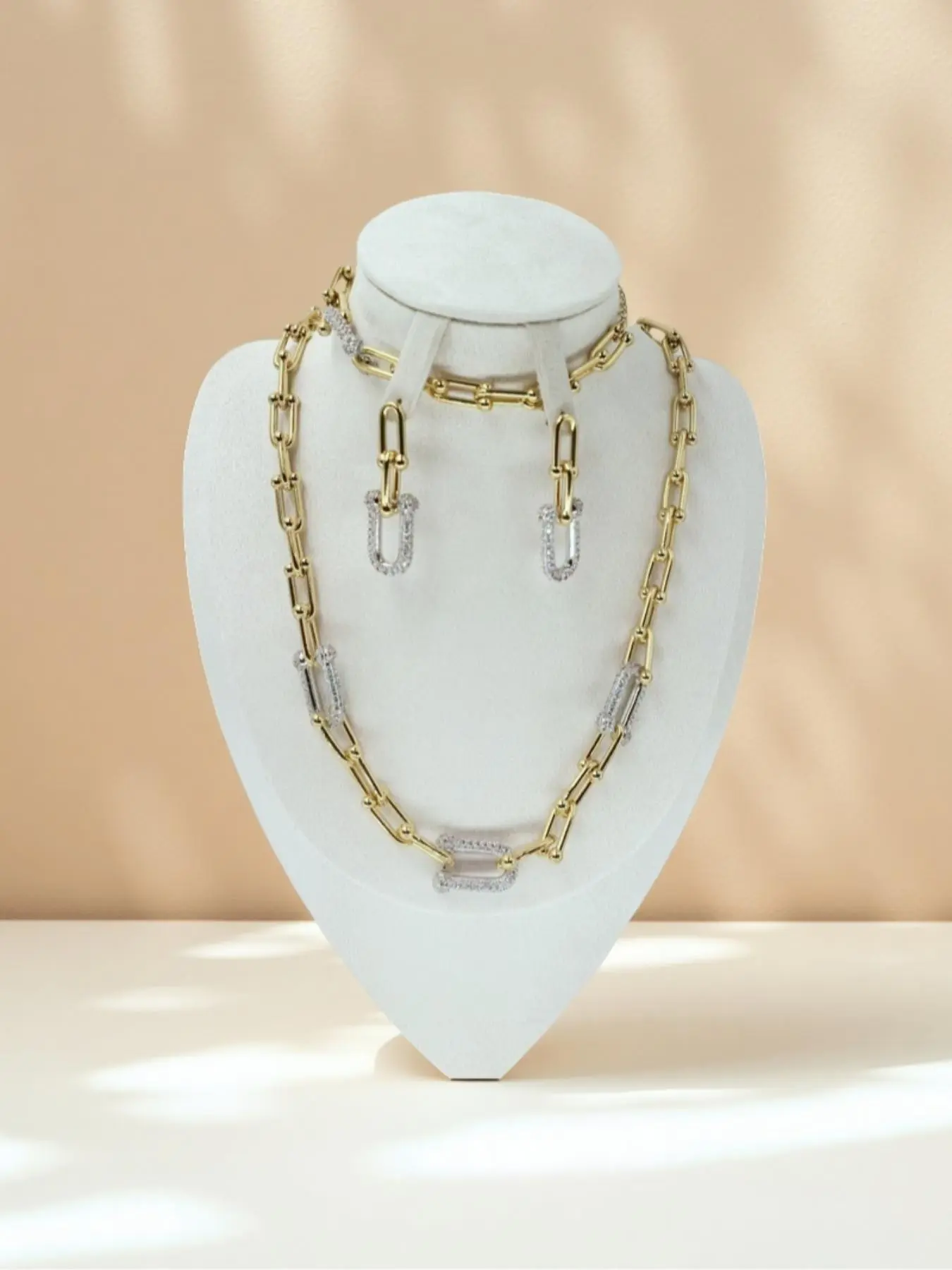 Women's Elegant Rhinestone Bombshell Jewelry Set, Exquisite Trendy Necklace & Bracelet & Earrings, Chic Maximalist Jewelry Set for Party & Daily Clothing Decor, Matching Jewelry Set