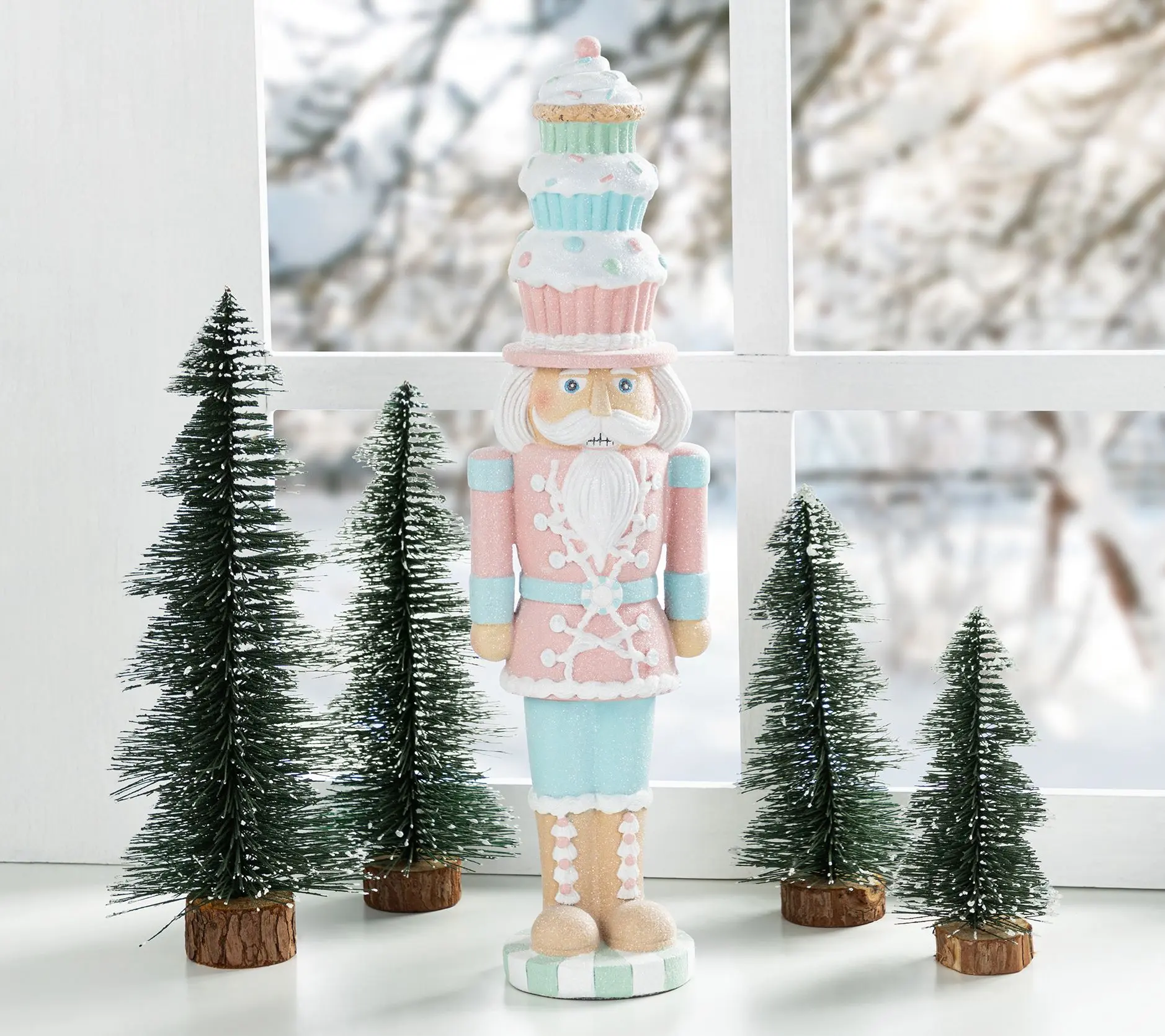 Glitzhome 18" Christmas Cupcake Nutcracker Table Decor