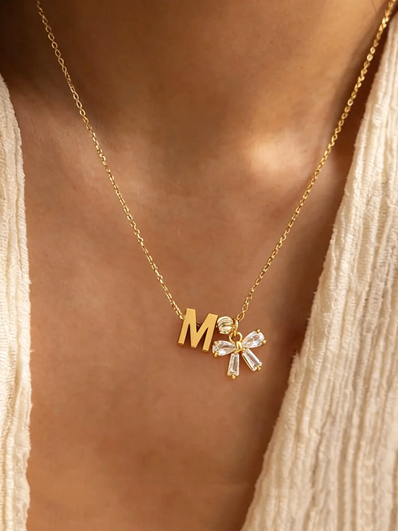Women's Stainless Steel Chain Necklace, Casual Letter Bowknot Pendant Design, All-Season Fashion Accessory for Women