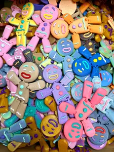 Gingerbread Ornament 8 pack Variety Scoop Live