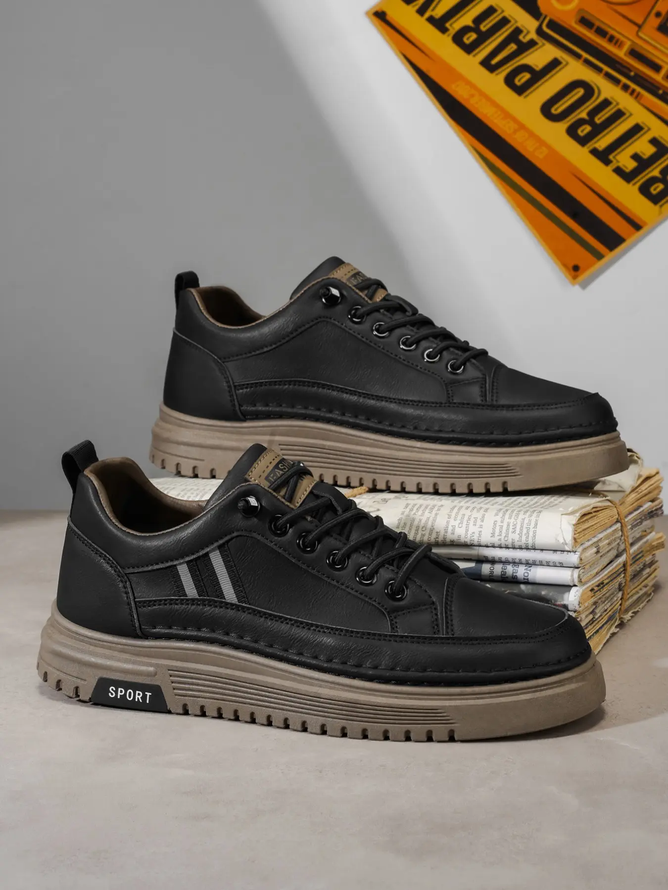 Men's PU Leather Waterproof Low-Top Skate Shoes, Fashionable All-Season Casual Sneakers, Sporty Sneakers, Lightweight and Durable Outdoor Sports Footwear, Casual Lifestyle Sneaker, All Seasons Sneakers
