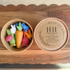 H|H Lemongrass at the Celery Fields Hand Poured Wax Melts Scoops 4.0 oz | 113 G - Colorful Bunny and Carrot Shaped Coconut Wax Scoop Cups for Cozy Fragrance