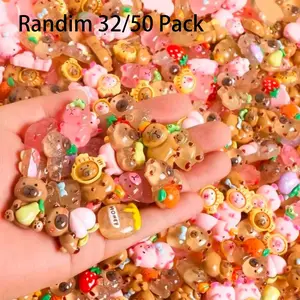 32 Piece Cartoon Cute Glow-In-The-Dark Capybara Otter DIY Accessories, Resin Charms for Christmas Holiday Decorations, Student Gifts, DIY Kit