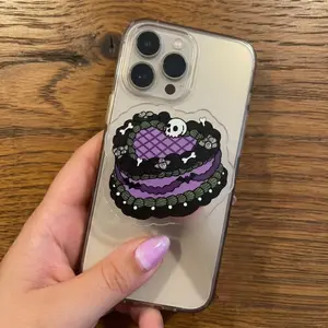 Cute Spooky Cake MagSafe Phone Grip, Horror Aesthetic Magnetic Phone Holder, Kawaii Scary Fan Gift , Kindle Accessories sticky Baby mount Library Card Flower-Shaped Multi-Functional Stand Universal Car Bat Adjustable