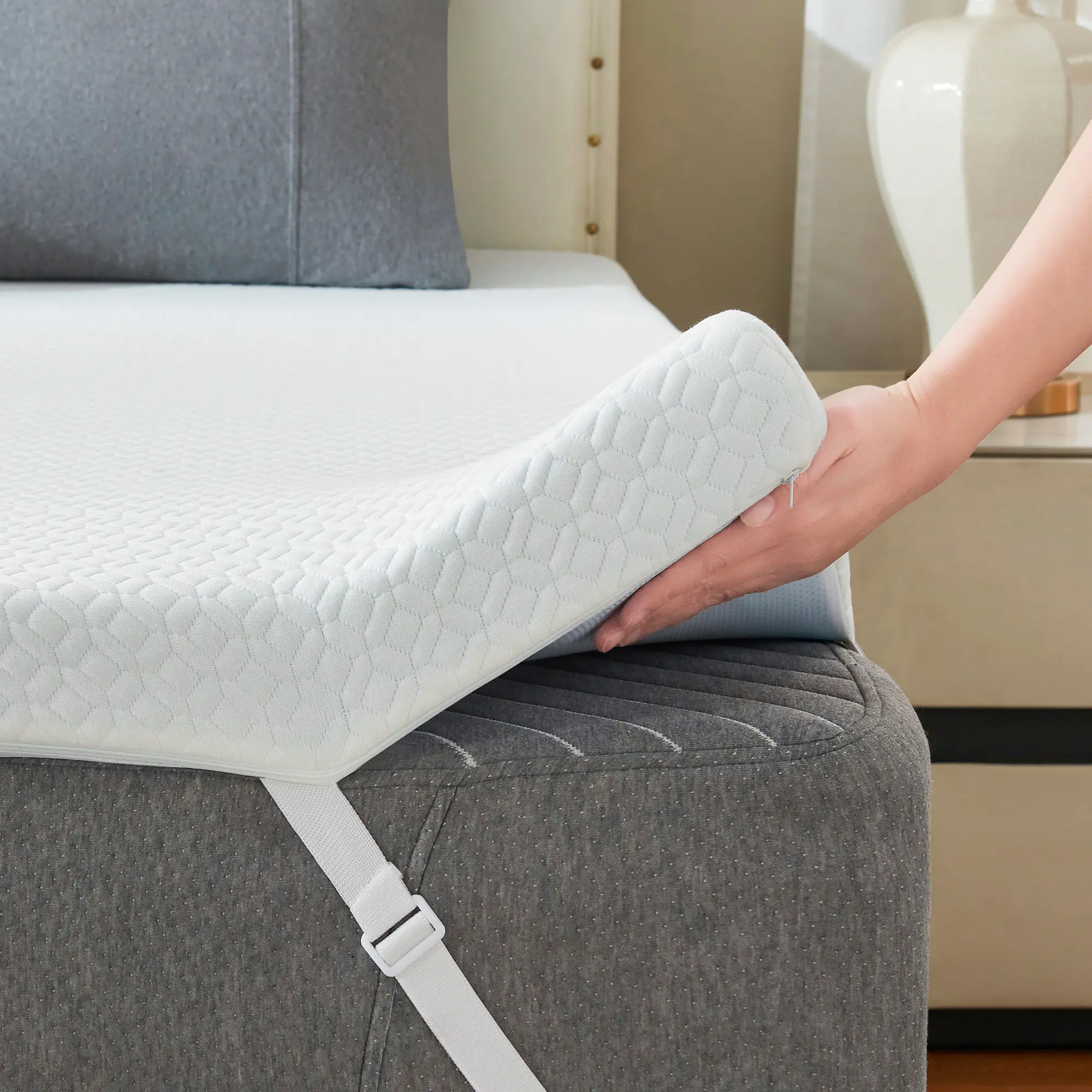 Ninemoon Queen Size 3-in Cooling Memory Foam Mattress Topper, Gel-Infused for Pressure Relief, High-Density Support, Removable Washable Bamboo Cover, Adjustable Straps, Cold-Wash Compatible, Cooling Mattress Toppers, Cooling Mattress Topper