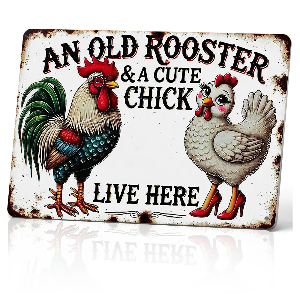 Vintage 8x12in Rustic Farmhouse Bird-Themed Plaque Decor, Reflective-Letter "An Old Rooster & Cute Chick Live Here", Durable Weather-Resistant Aluminium Art, Pre-Drilled Holes, Home Garden Use, Plaque Gift Option, Vintage Plaque Decor