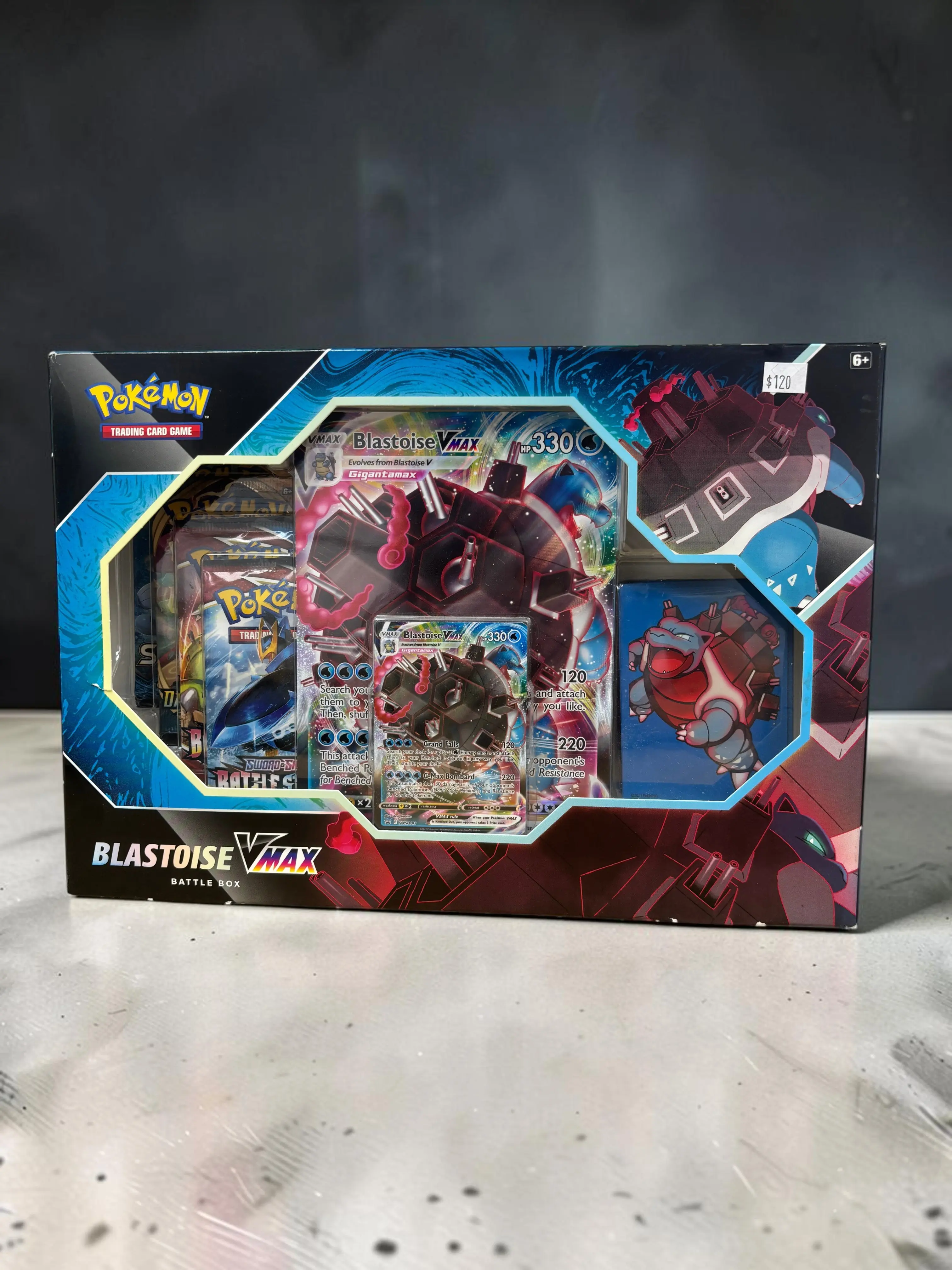 Pokémon TCG: Blastoise VMAX Battle Box