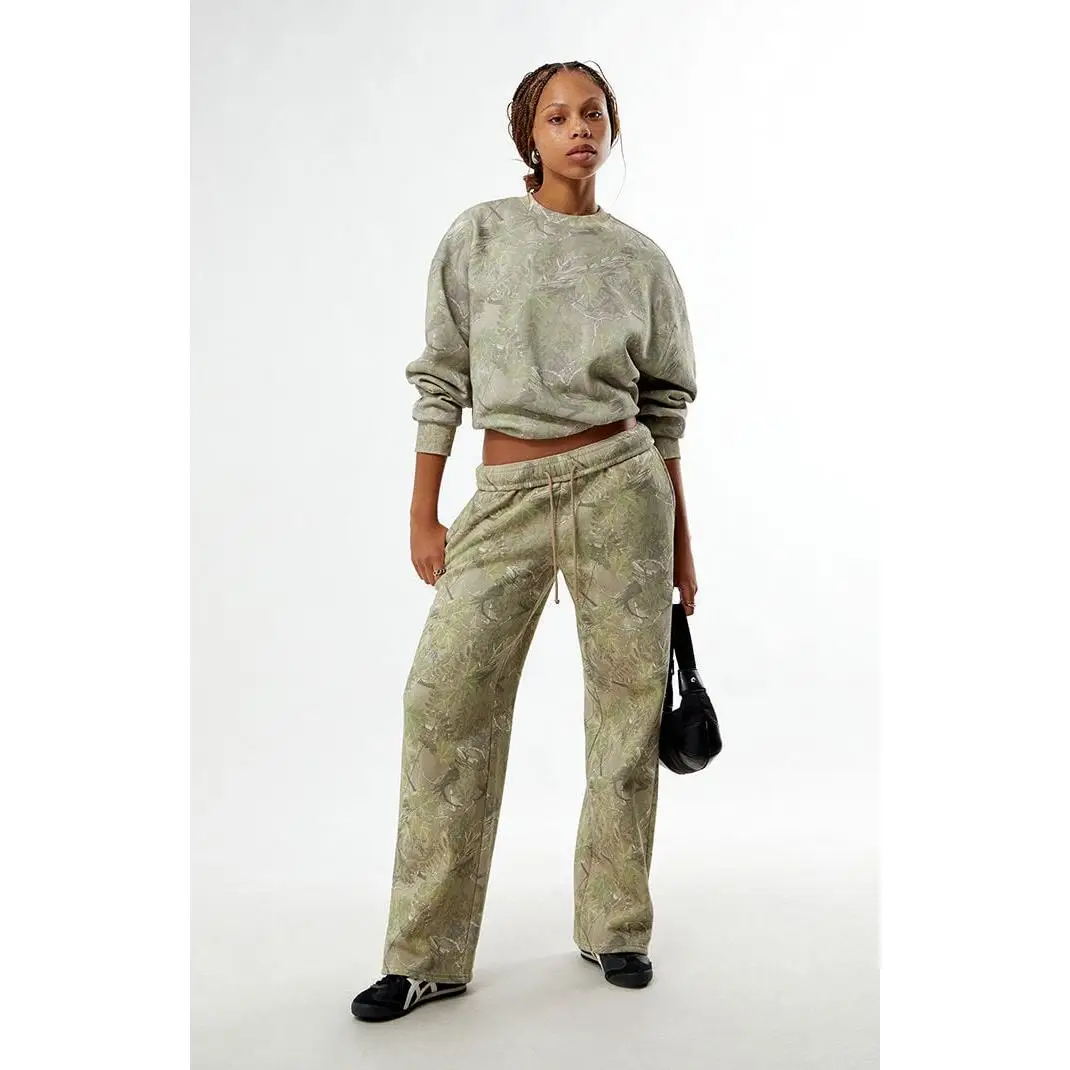 Pacsun Women's Tree Camo Baggy Sweatpants