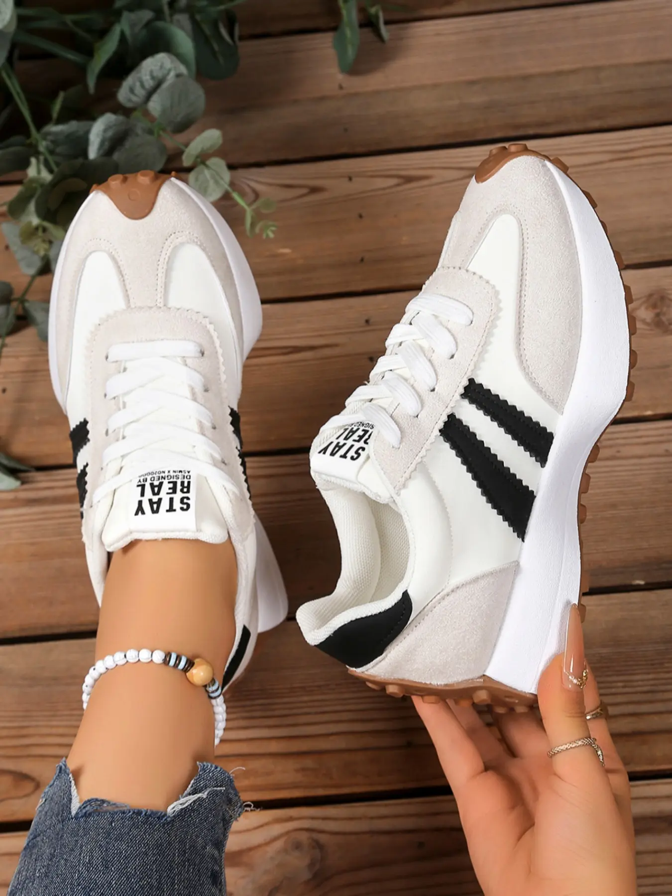 Women Height Increasing Thick Sole Non Slip Comfortable Breathable Sporty Running Shoes for Outdoor Sports Athletic Shoes Workout Sneakers