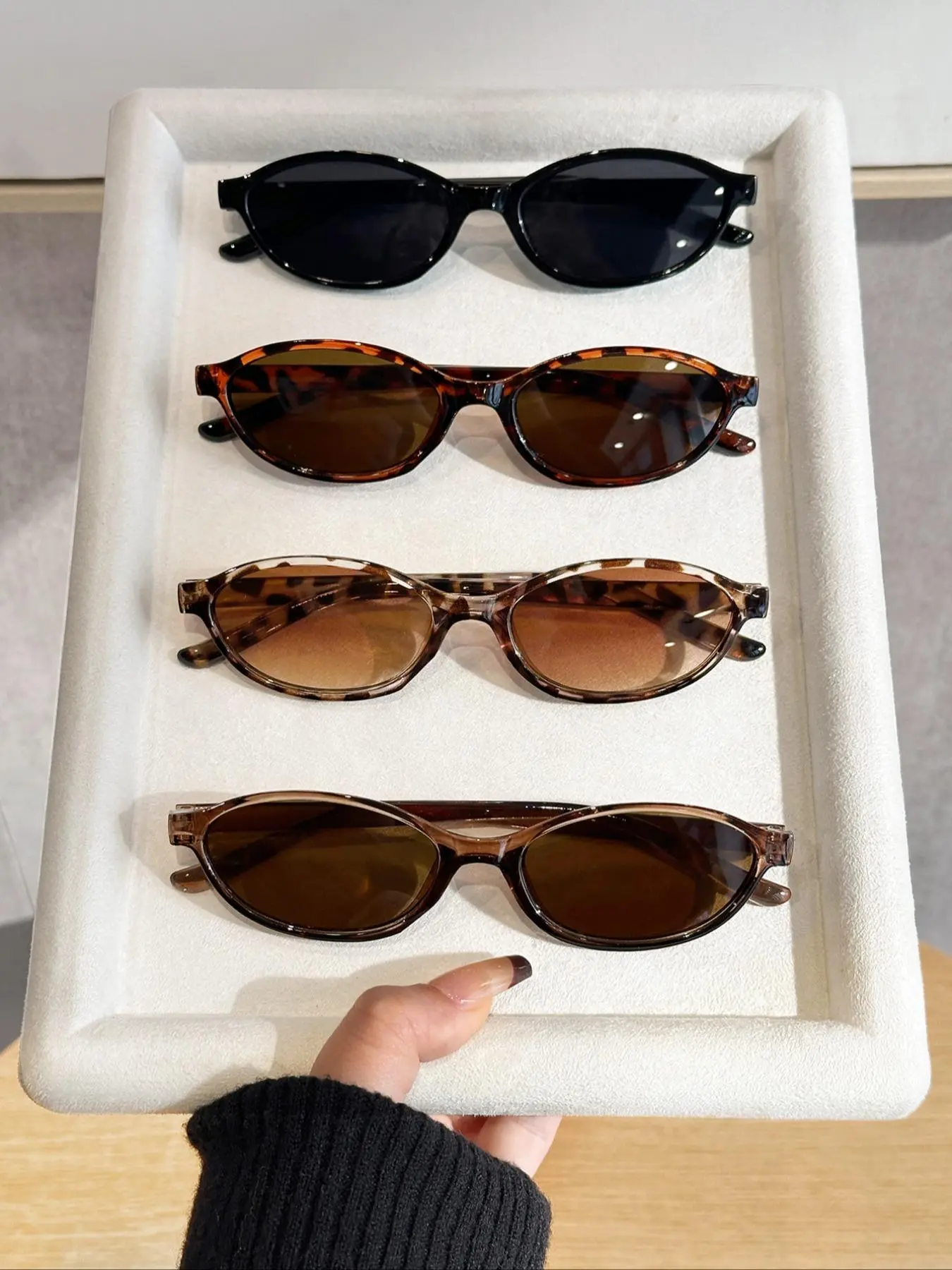 4 Pairs of Stylish Accessories, Versatile Set for Everyday Use, Perfect for All Occasions and Plastic Sunglasses Set, Signature Shades