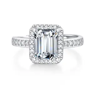 1ct Emerald Cut 925 Sterling Silver Moissanite Ring - Sparkling Solitaire Engagement Band