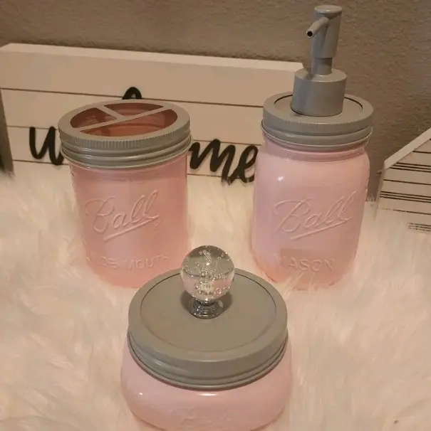 Chic & Classy Bathroom Decor