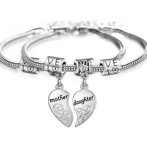 2Pcs Matching Heart Mother Daughter Bracelets Mother Daughter Jewelry Set Gift for Mom or Daughter