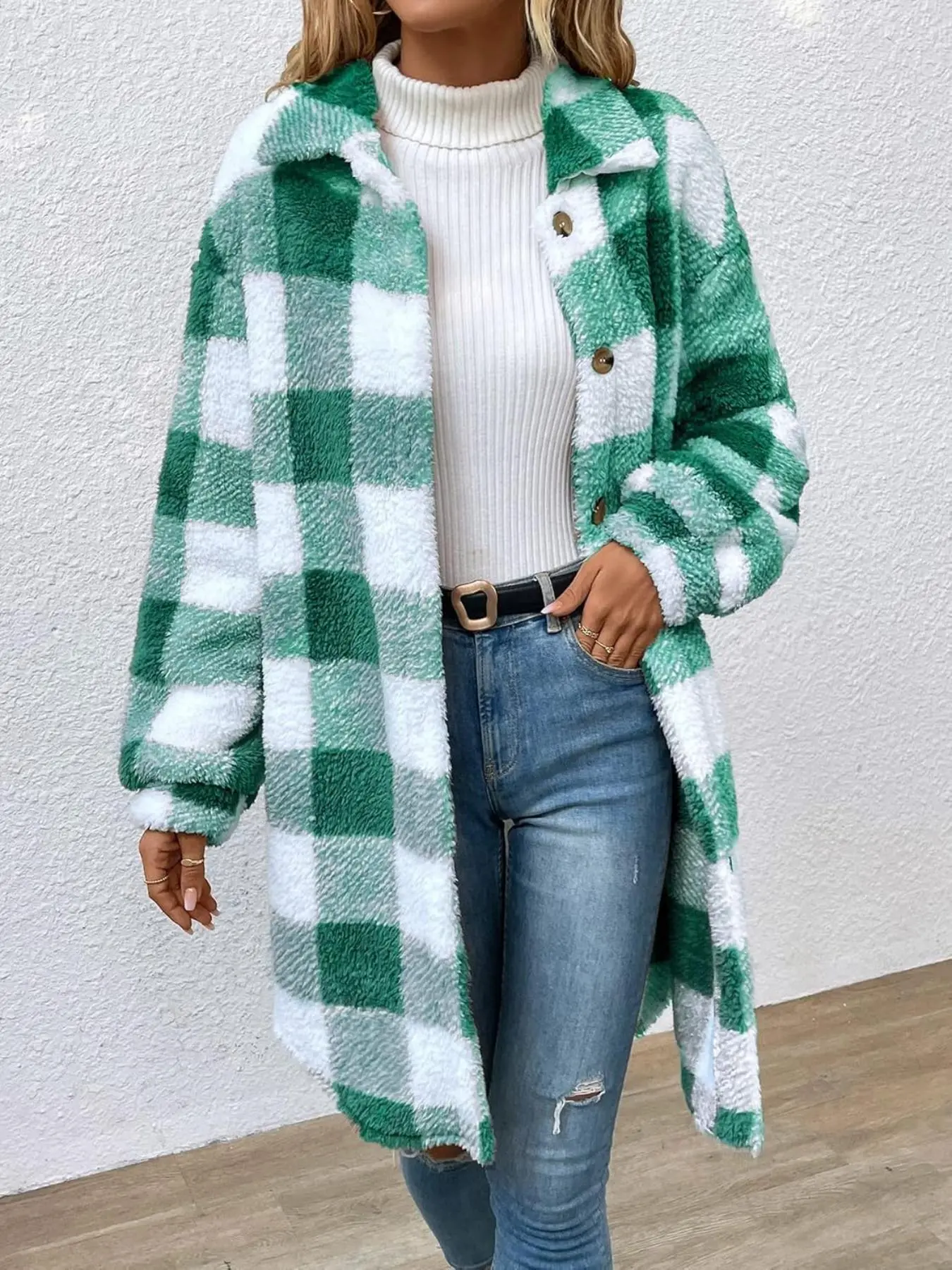 Women's Plaid Print Button Front Drop Shoulder Fitted Plush Coat, Jackets, Tops, Casual Chic Long Sleeve Collared Casual Style Outerwear for Fall & Winter, Ladies Clothes for Daily Wear
