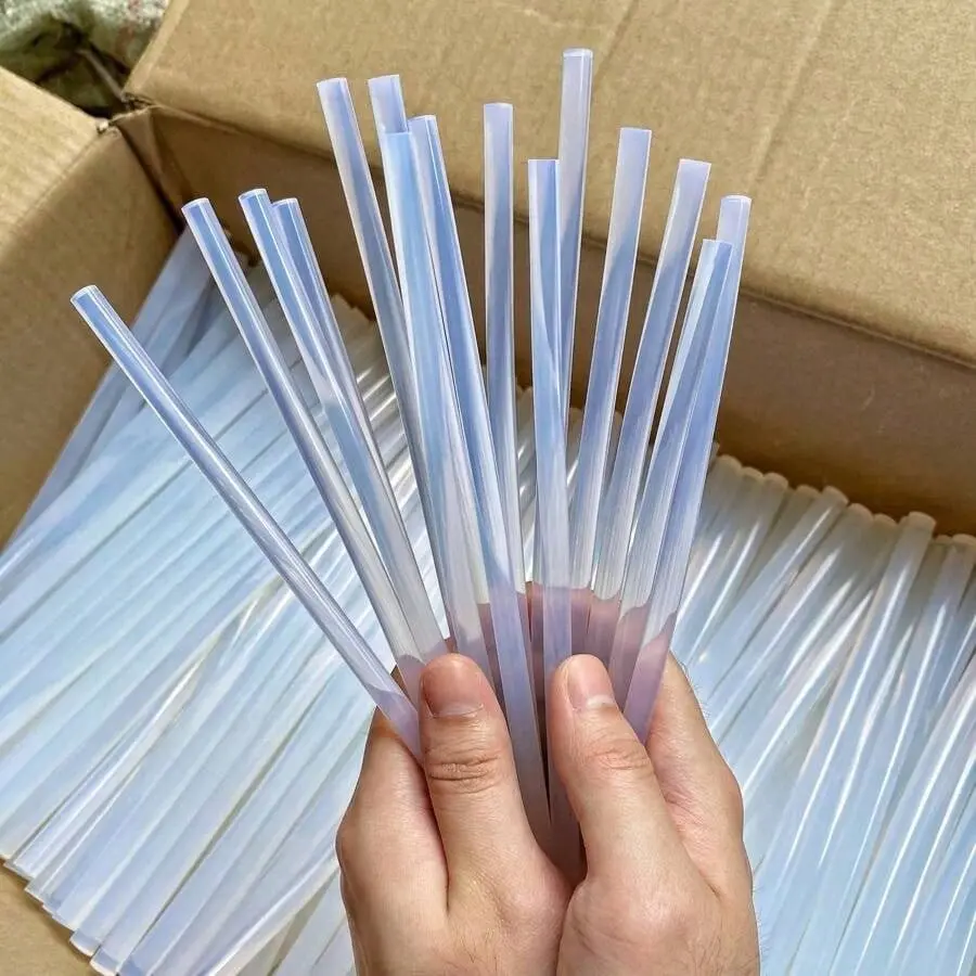 High-Strength Transparent Smokeless Odorless Hot Melt Glue Sticks, Clear Glue, Strong Adhesive, DIY Craft Supplies, Ideal for Home Use, Woodwork & Crafting Projects, Durable Adhesive Solution