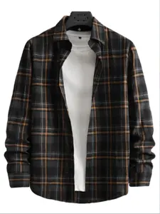 Homme Long Sleeve Button Lapel Shirt with Stylish Plaid Gingham Print, Fitted Design for Casual and Outing Activities, All Seasons Woven Fabric, Checked