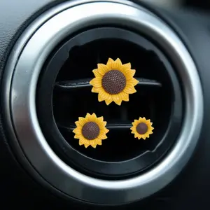 3pcs Cute Sunflower Car Vent Air Freshener Clips, Large Medium Small Set, Flower Car Interior Decor, Car Interior Diffusers, Auto Aromatherapy Accessories, Car Accessory