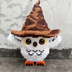 2039 Piece Owl Hat Micro Particle Building Block Bricks Model, Creative Animal Puzzle Toy, High Difficulty Room Decoration Gift for Ages 14+