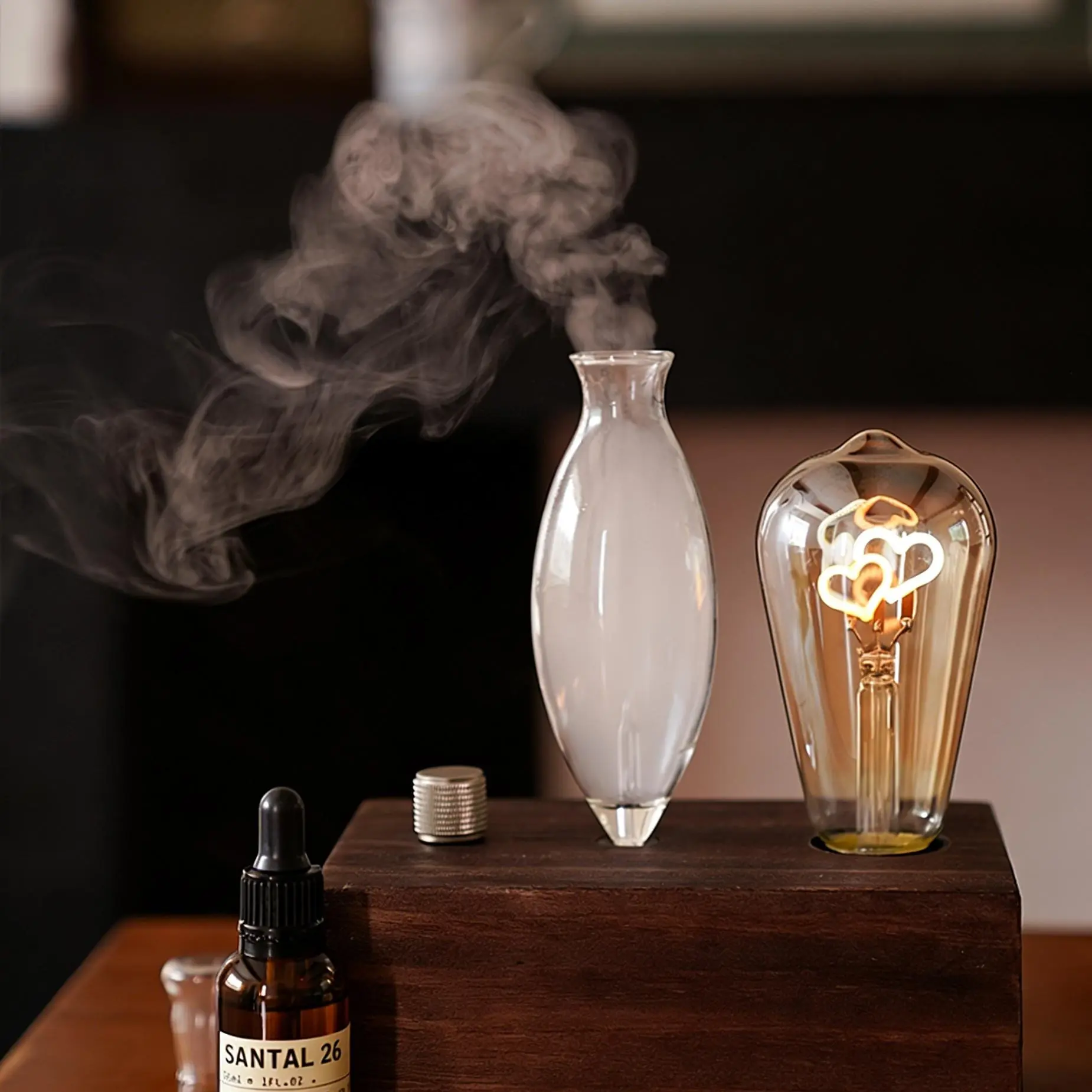 High-End Aromatherapy Humidifier - Combines Music with Scents, Bluetooth Speaker Decoration, Long-Lasting Indoor Fragrance, Holiday Gift