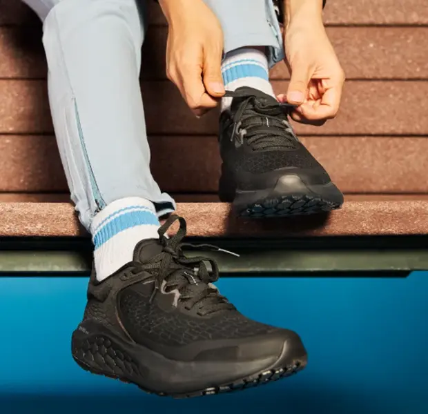 Limited Supply! // Shoes For Crews Pinnacle Runner 4SG