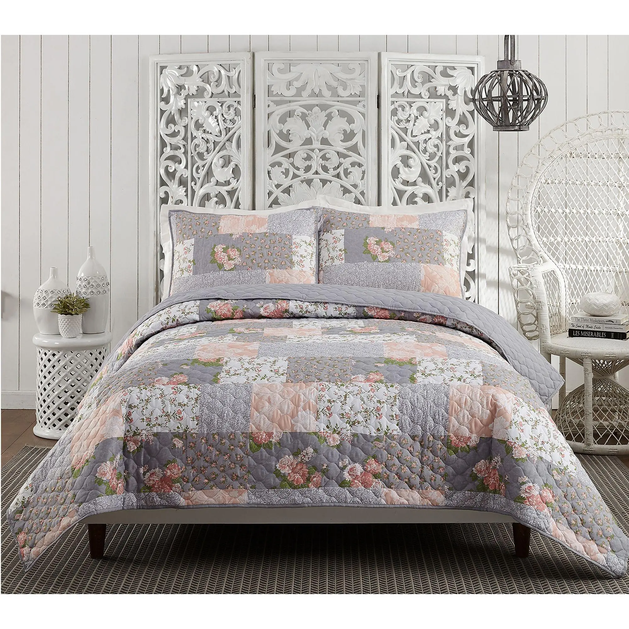 Modern Heirloom La Flor Full/Queen Quilt Set