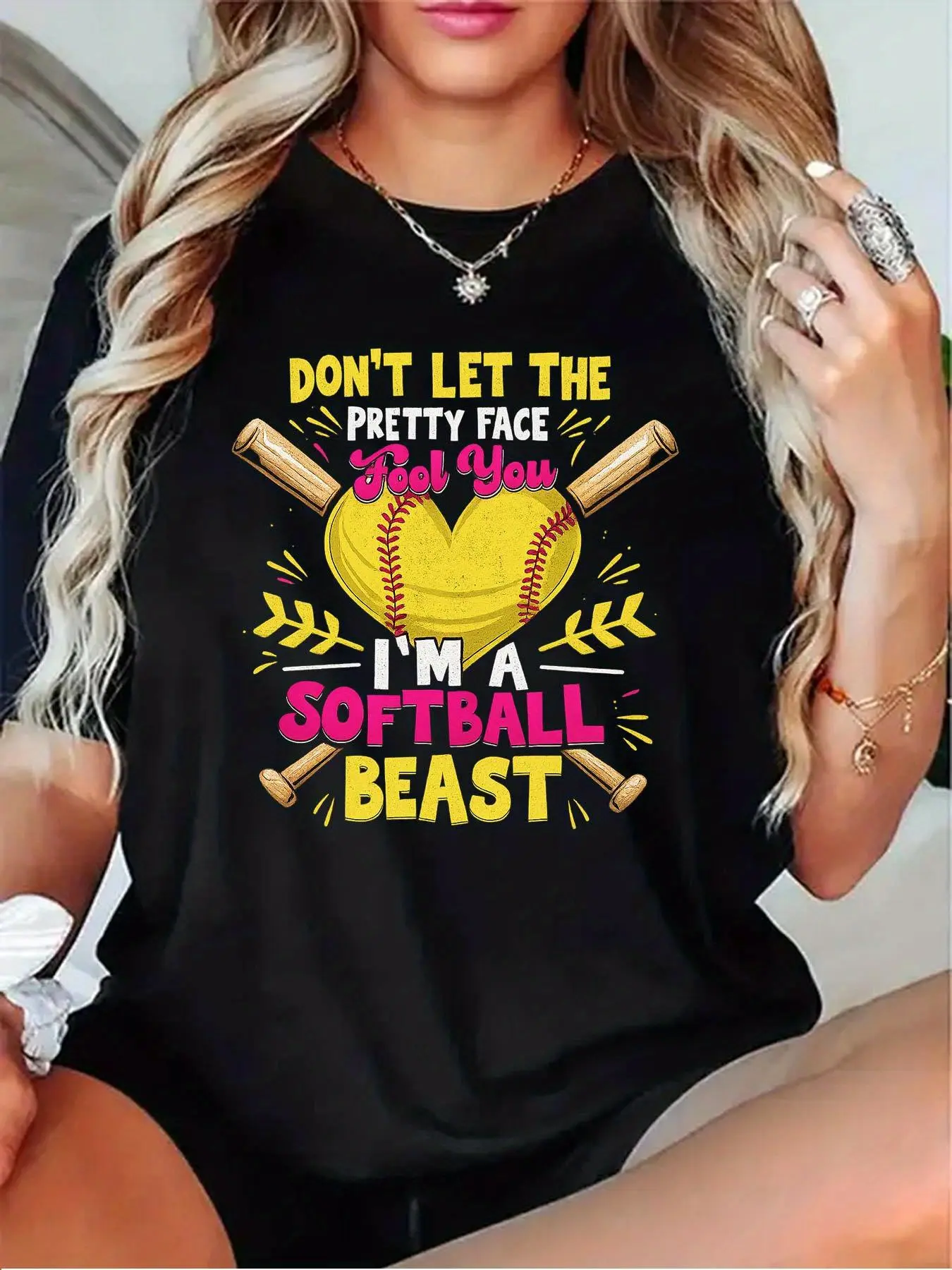 Women'S Softball Beast "Don't Let the Pretty Face Fool You" Graphic T-Shirt - Slogan & Softball Bat & Ball Design, Casual Round Neck Short Sleeve Tee for Female Athletes, All-Season Fit in Black, Grey, White, Dark Red - Empowering s Apparel