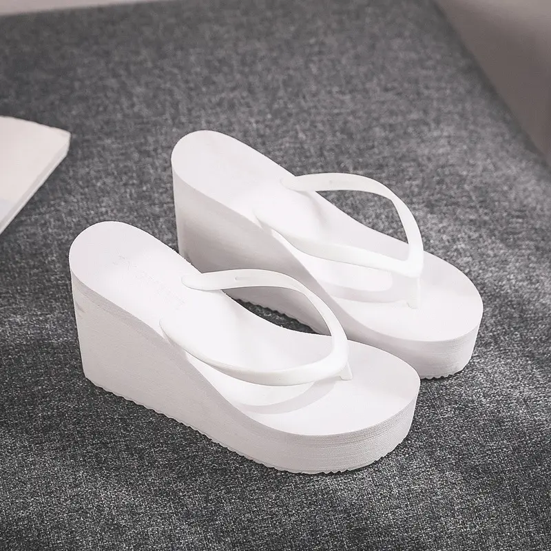 Women's Wedge Sandals, Comfortable Plain Platform Flip Flops Featuring an Elevated Wedge for Casual Wear and Beach Pool