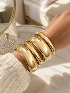 4 Pcs Chunky Gold Tone Bangle Bracelet Set for Women, Stackable Wide Dome Cuff Bangles, Bold Statement Jewelry for Daily Wear Party Vacation, Stackable Bracelets, Fashionable Chunky Bangles