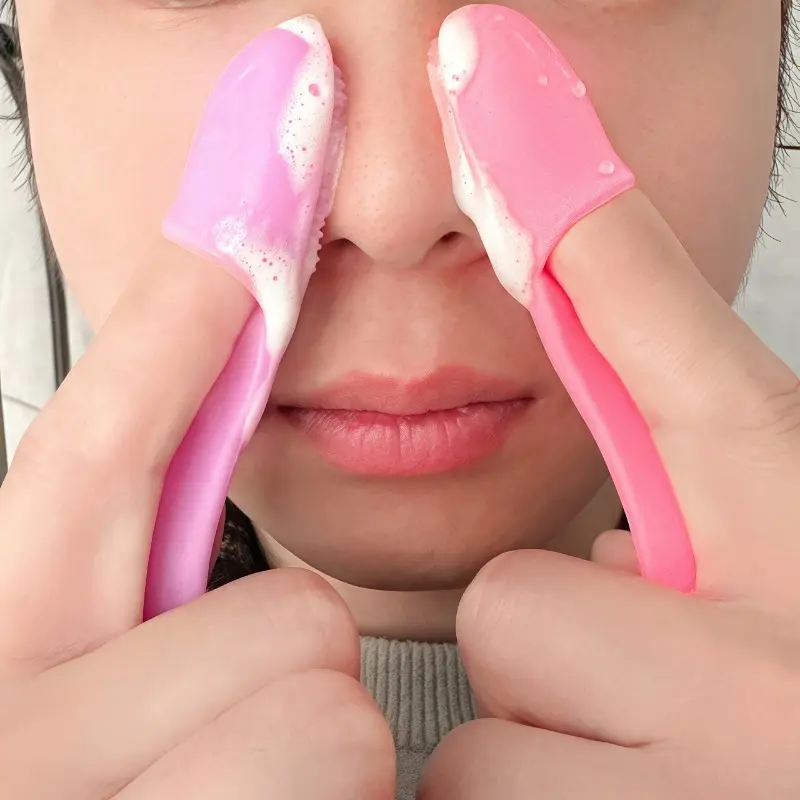 2pcs Silicone Nose Brush, Silicone Face Brush, Mini Finger Nose Cleaner, Facial Cleanser for Blackhead Removal, Deep Cleaning and Massage Tool