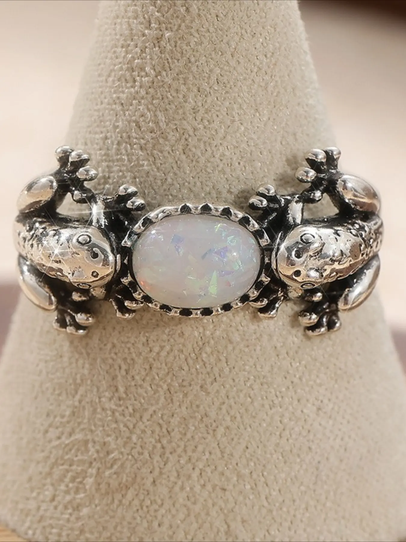1pcs Creative Retro and Cute Carving Frog Copper Ring, Creative Jewelry Ring for Daily Festivals and Parties, The Perfect Holiday Gift