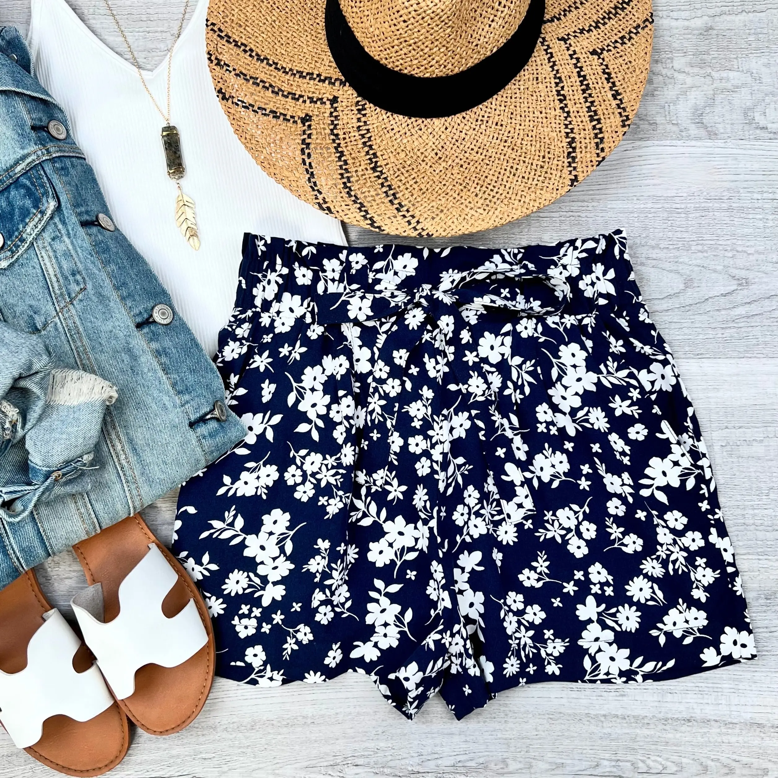 Amanda Floral shorts Amanda Floral shorts