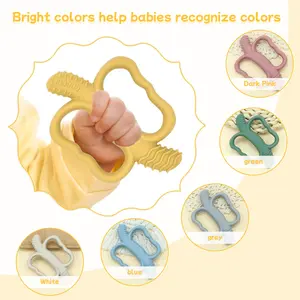 Baby teething toys, two-end textured banana-shaped massage Sensory Teether with easy-to-grip handles, food-grade silicone, suitable for babies over 3 months old, girls and boys, Christmas and Halloween gifts