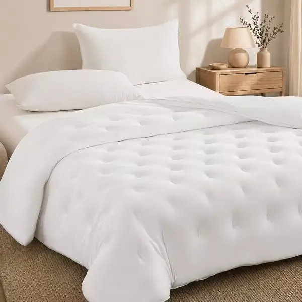 1pc High-End Luxury Fluffy Quilt, Made from Ultra-Soft Breathable Fabric, Providing a Cloud-Like Comfort. Available in Multiple Sizes Including Twin, Queen, And King, Perfect for Elegant Bedroom, Dormitory, Or Hotel Decor, And Makes an Ideal Gift