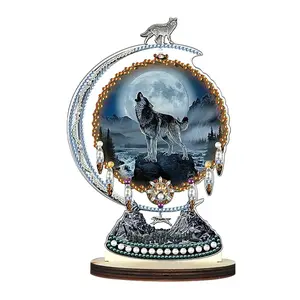 A crystal diamond painted desk decoration, Dreamcatcher Wolf 5D DIY diamond art desk decoration, diamond painting kits, with special shape gemstone embroidery by digital kit art Craft office desk decoration (Wolf), dimensions 13cm*21cm/5.12inch*8.27inch