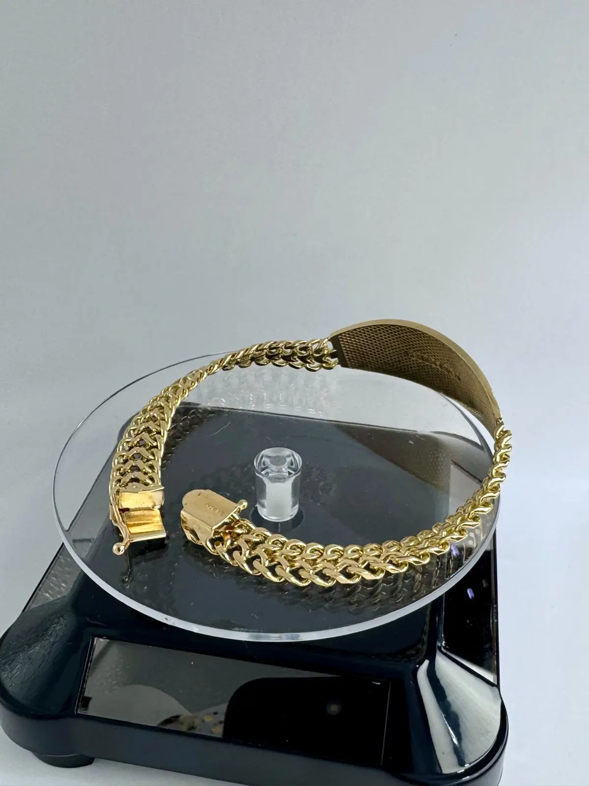 Chino Link Bracelet – Gold Cuban Style Chain Bracelet for Men & Women