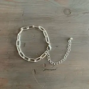 6.5” Silver Plated Paperclip Bracelet w/3” Extender