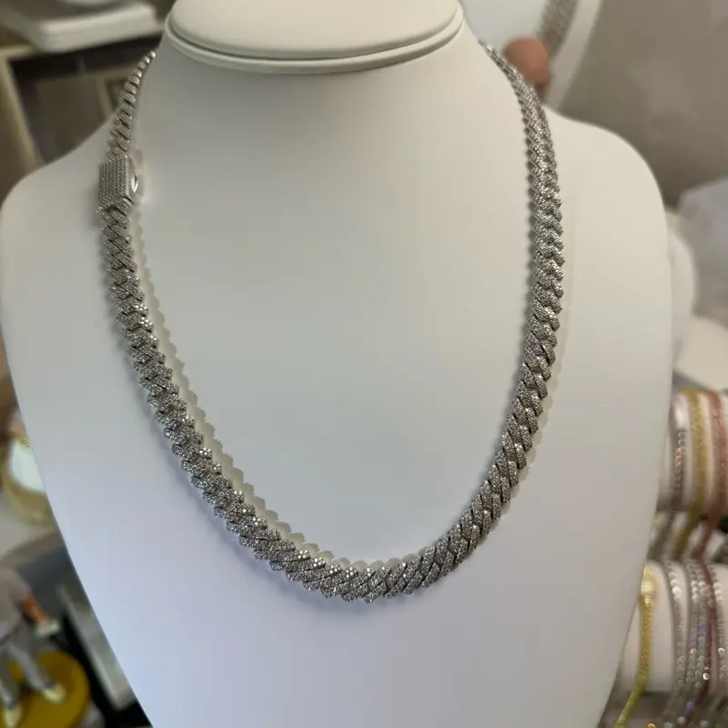 Unisex 24in 8mm Sterling Silver VVS1 Moissanite Miami Cuban Link Necklace for Adults, Bold Look Silver Jewelry Accessory