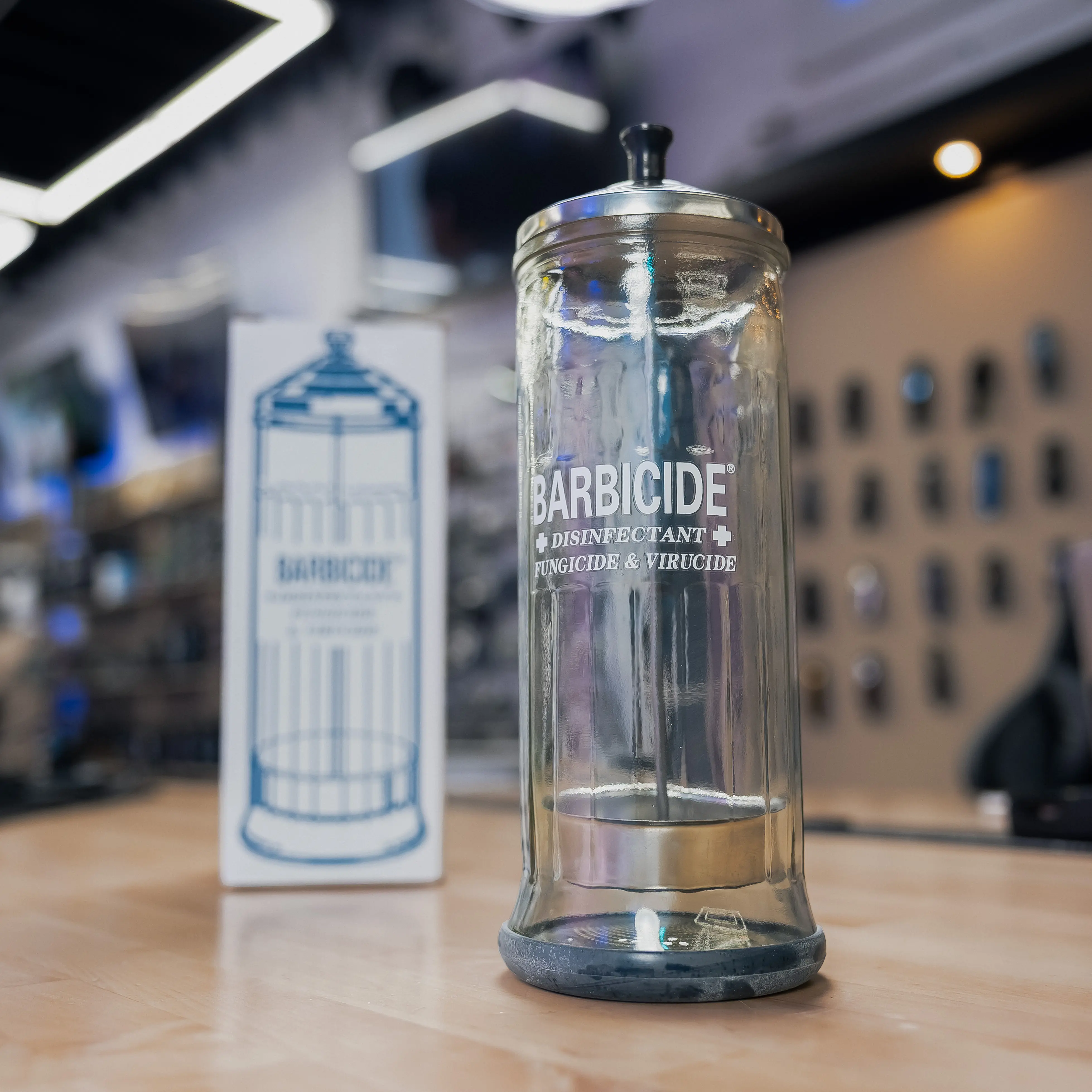 Barbicide  Disinfecting Jar 37 Fl oz