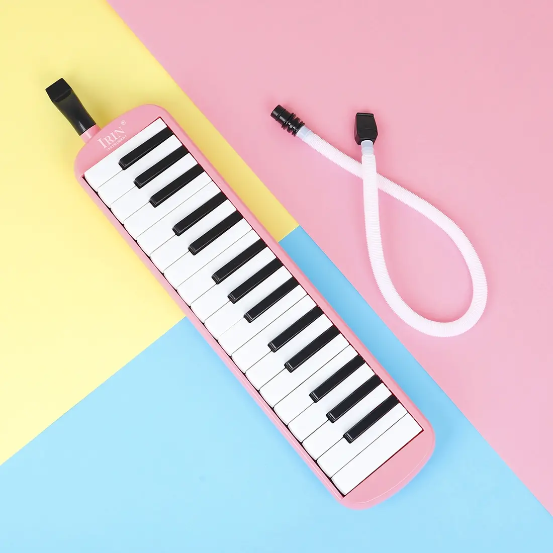 IRIN 32-Key Durable Portable Melodica with Protective Soft Bag, Easy-to-Play Wind Instrument for Hobbyists & After-School Music Activities