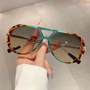 Unisex Fashion Round Double Bridge Frame Glasses, Colorful Stylish Decorative Eyewear with UV400 Protection, Perfect Birthday & Mother's Day Gift Ideal for Daily Casual Wear, Summer Outfits and All Daily Fashion Matching Occasions