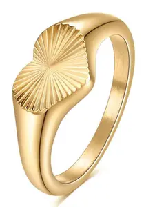 Stainless Steel 9mm Heart Stripe Ring, Simple Fashion Casting Jewelry, Elegant Accessory for Daily Wear, Unique Gift Idea