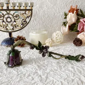 Candle Snuffer, Unique Candle Extinguisher, Decorative Candle Extinguisher Metal Candle Tool, With Metallic Handle Vintage Candle Snuffer - Perfect for Extinguishing Candles Safely