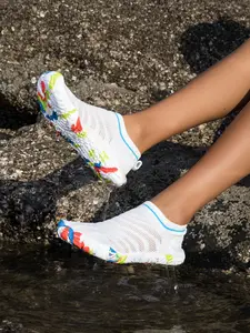 Women's Outdoor Water Shoes, Beach Sandals, Indoor Fitness Training Shoes, Lightweight Breathable Non-Slip Wear-Resistant One-Piece Wading Boots