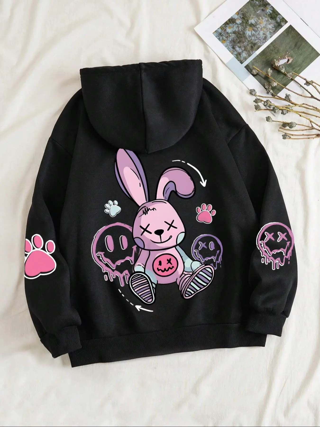 Women's Cartoon Rabbit Print Drop Shoulder Hoodie, Fashion Casual Drawstring Pocket Hooded Sweatshirt for Daily Holiday Outdoor Wear, Women Clothing for Fall & Winter, Cute Animal Sweatshirt