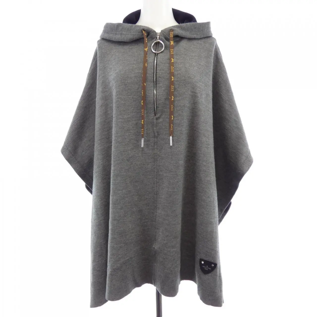 Pre-owned Louis Vuitton Cashmere Small Leather Goods Blend Poncho