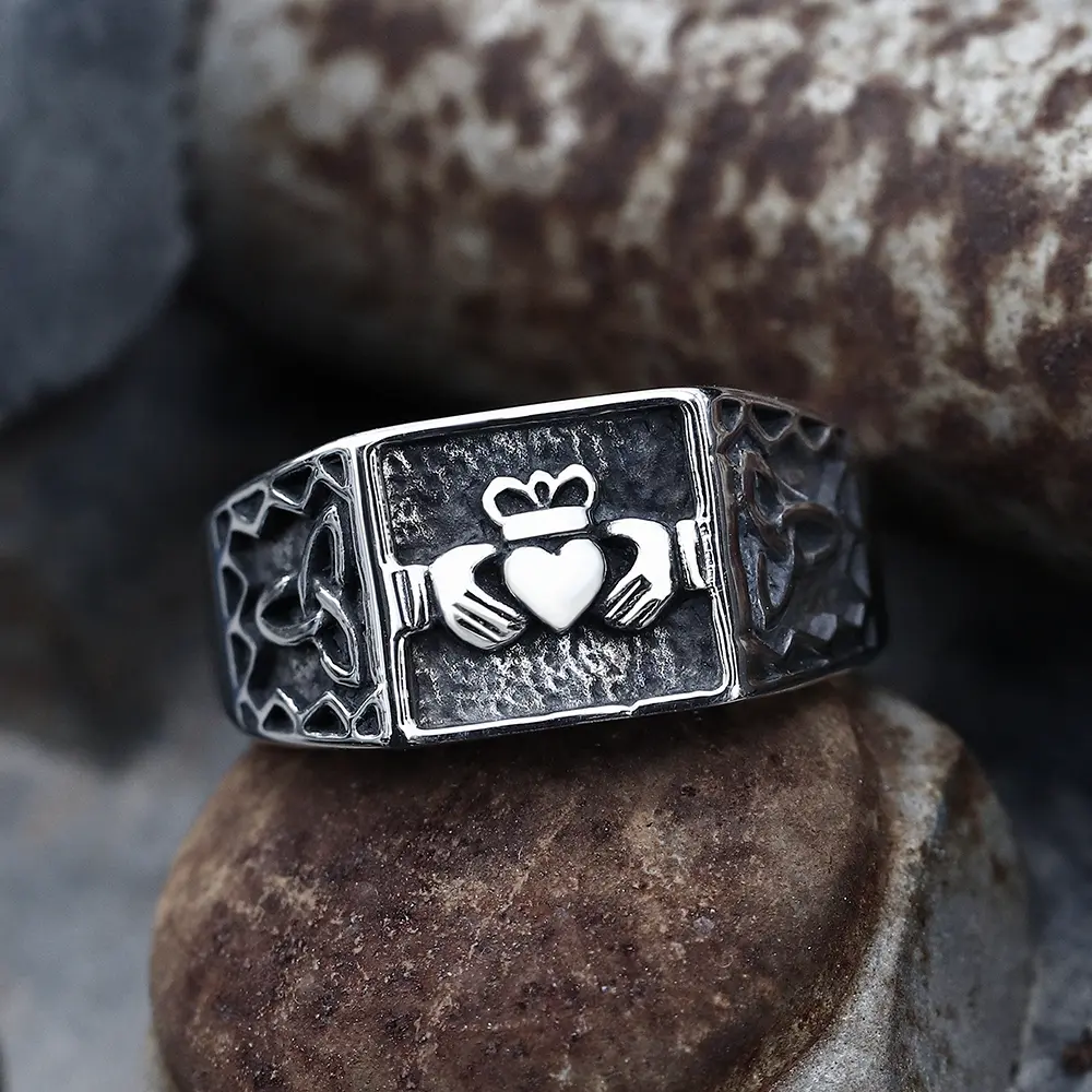 GTHIC Irish Claddagh Stainless Steel Celtic Knots Ring for Wedding Engagement Birthday Valentine's Day Gift Size 6-11
